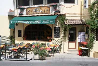 Hostellerie des Arènes, Arles