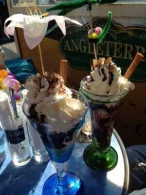 L'angleterre Cafe