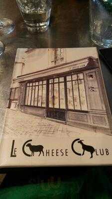 Le Cheese Club, Versailles