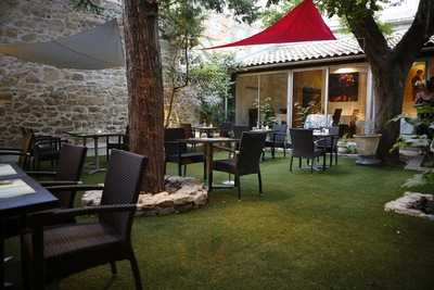 Le Jardin d'Hadrien, Nîmes