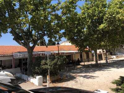 Le Cafe du Sambuc, Arles