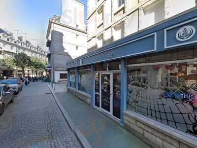 L'aventure, Saint-Malo