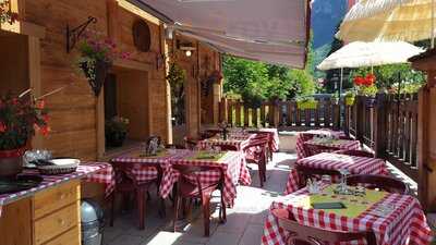 Restaurant Le Chalet Des Marmottes