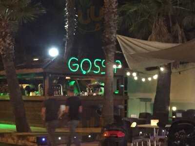 Le Gossip Bar extérieur, Hyères