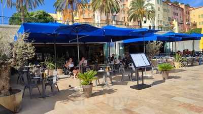 Pecora Negra Menton, Menton