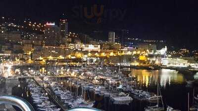 MonteCarlo, Puteaux