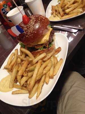 Bar A Burger, La Chaussee-Saint-Victor