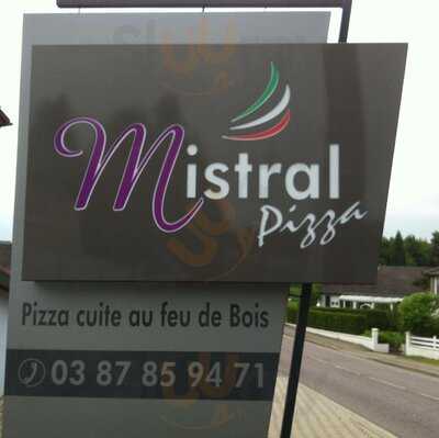 Mistral Pizza