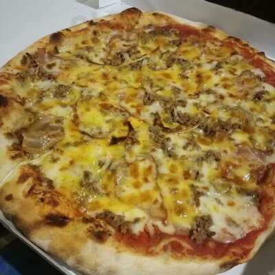 Chrono Pizza‎