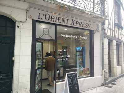 L'Orient Express, Angers