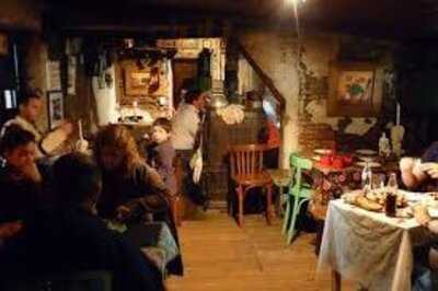 La Taverne Du Gaulois