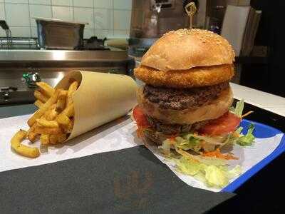 Deiz Mat Burger, Rennes