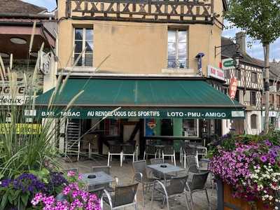 Au Rendez-Vous Des Sportifs, Aubigny-sur-Nère