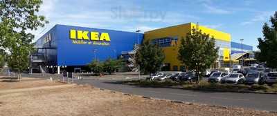 Ikea, Tours
