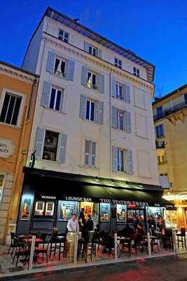 The Tavern, Cannes