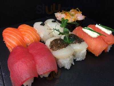 b.sushi, Castres