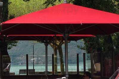 Chez Les Filles Rest’eau au Bord du Lac, Aix-les-Bains