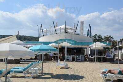 Barco Beach Restaurant