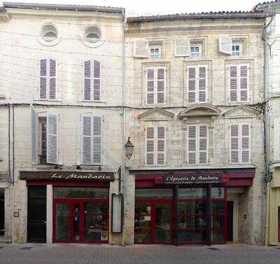 Le Mandarin Saintes, Saintes