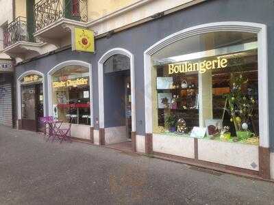 Patisserie La Cerise Sur Le Gateau, Thonon-les-Bains