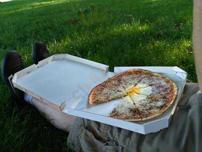 Les Rois de la Pizza, Mâcon