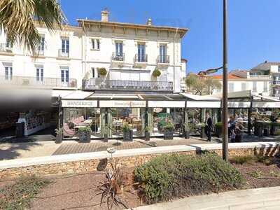 Le Wafou, Sainte-Maxime