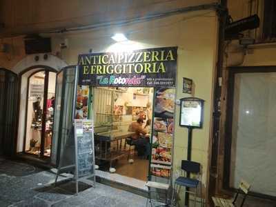 Antica Pizzeria Friggitoria "La Rotonda", Salerno