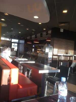 Mcdonald's, Calais