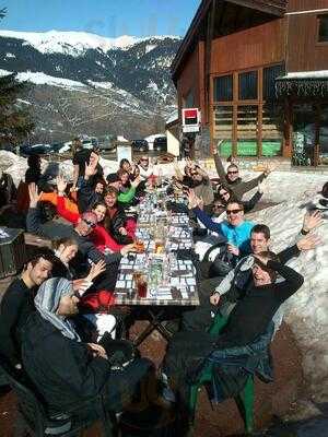 Pub Le Ski Lodge