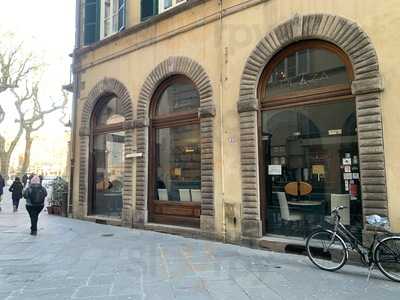 Plaza Restaurant Bar, Lucca