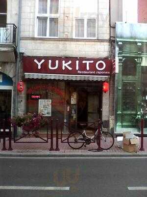 Yukito, Douai