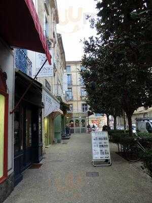 3/6, Pezenas