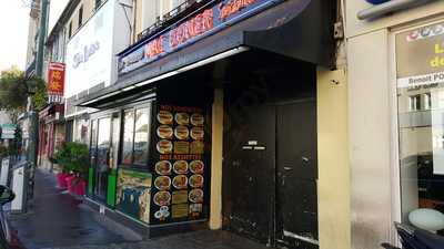 Mac Doner, Colombes