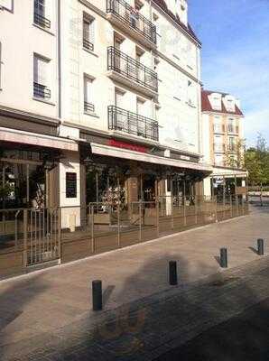 Le Grand Café De La Mairie