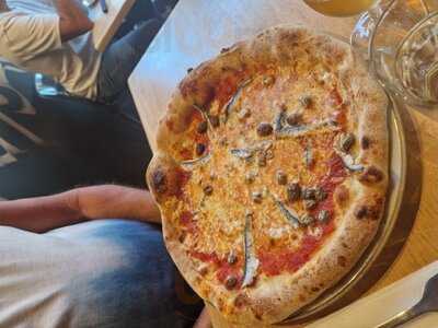 Pizza Mongelli, Muret