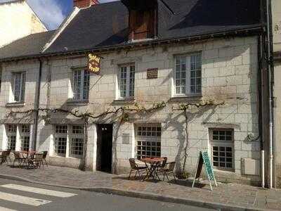 La Treille Hôtel Restaurant Chinon