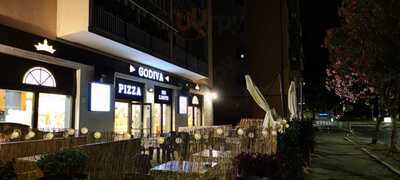 Pizzeria Godiva