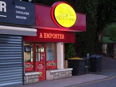 Pizzeria Pepone Annecy petit port, Annecy-le-Vieux