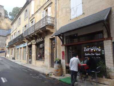 Bar'O Vins Montignac, Montignac