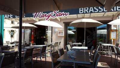 Le Mary Sam, Cluses