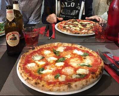 Gennaro Pizza