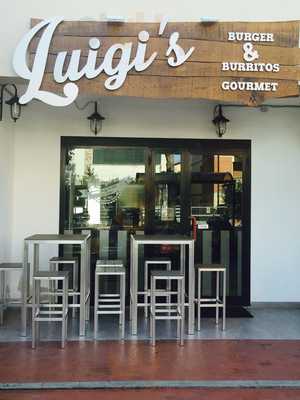 Luigi’s Burgers & Burritos