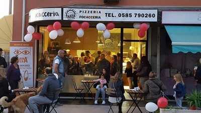 Pizzeria Tanta Roba, Massa