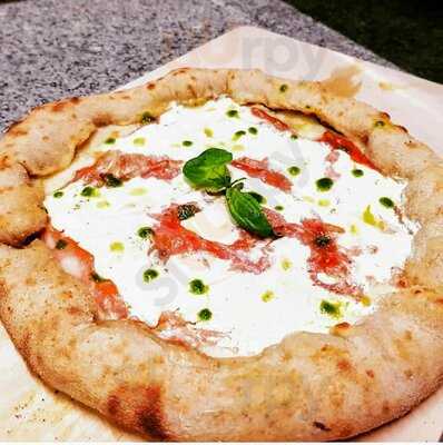 Signor Grano Pizza E Panzerotti