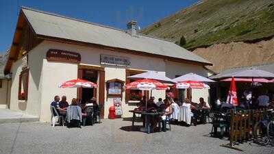 Refuge du Col du Noyer, Le Dévoluy