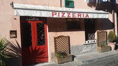 Pizzeria del Contrario di Tonarelli Norberto, Massa