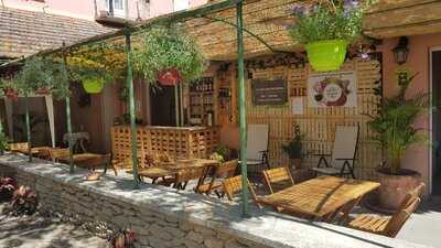 Le Comptoir Éphémère, Fontaine de Vaucluse