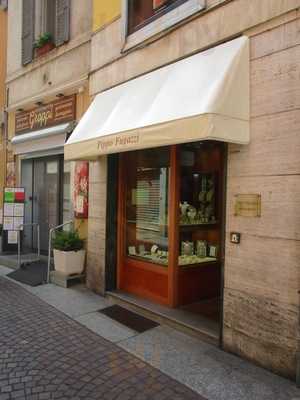 Panetteria Groppi, Piacenza