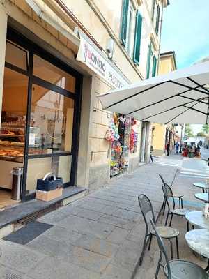 Pasticceria Piccola Soave, Lucca