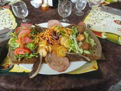 Crêperie Les Trois Monts Notre Dame De Monts